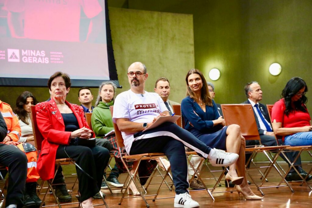 Defensora pública-geral participa do lançamento do Proteja Minas, programa de enfrentamento à violência contra a mulher  1