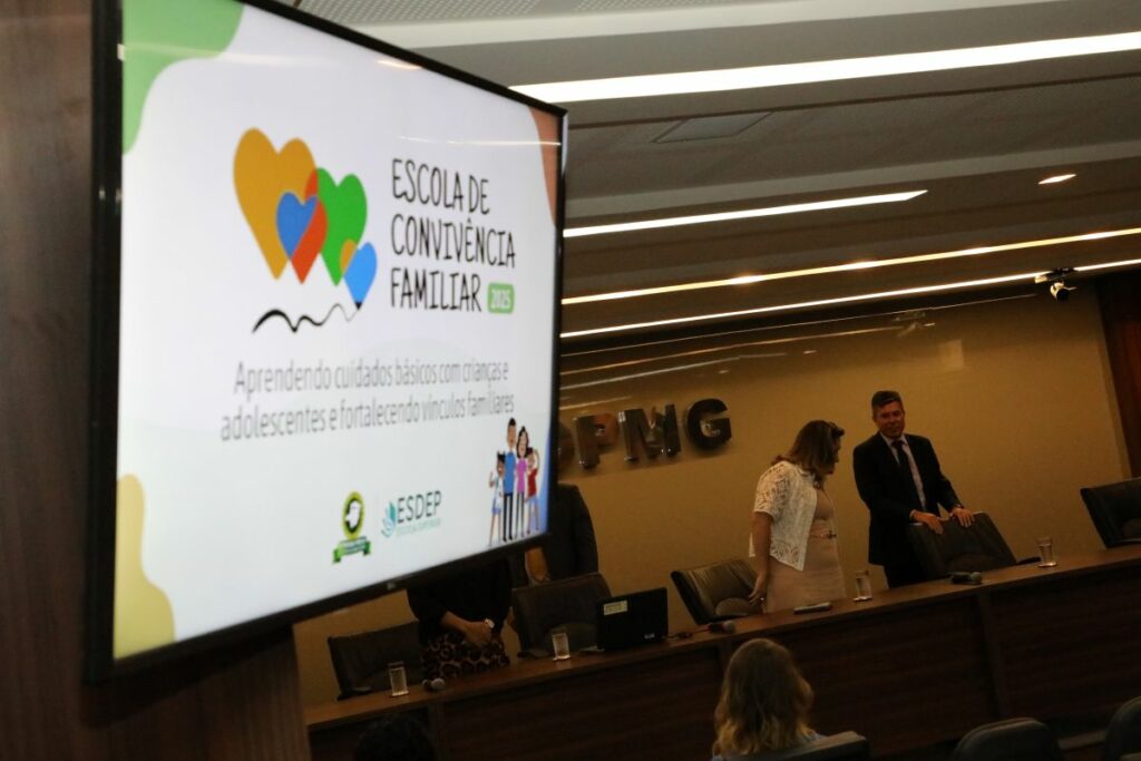 Defensoria Pública dá início a mais uma turma da Escola de Convivência Familiar 1