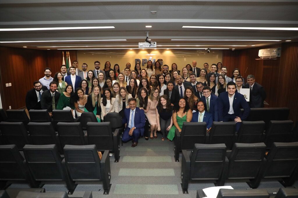 Defensoria Pública de Minas encerra curso de formação da primeira turma de defensoras e defensores públicos aprovados no IX Concurso  1