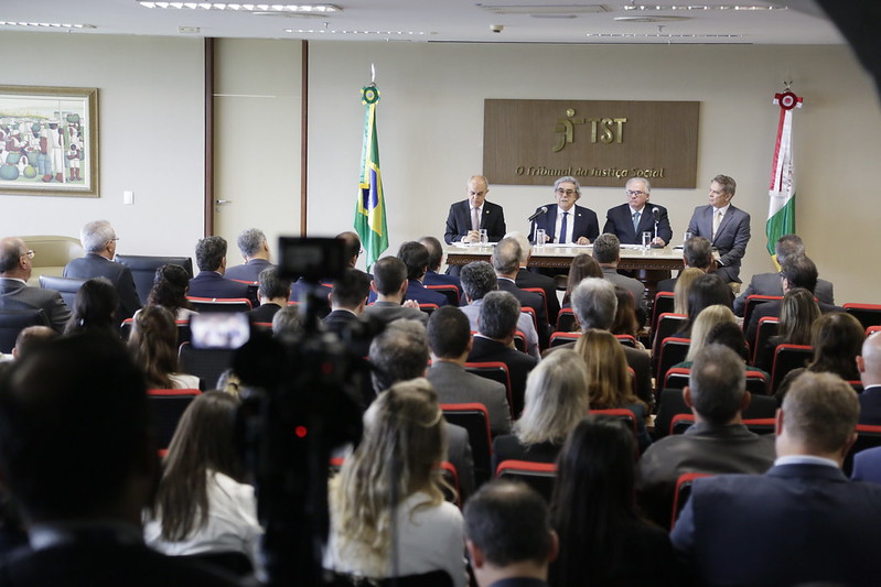 Defensoria Pública assina no TST acordo para pagamento de indenização aos espólios de todas as vítimas do rompimento da barragem em Brumadinho 1