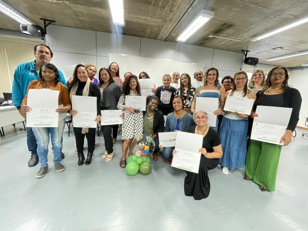 Defensoria Pública forma a quinta turma da Escola de Convivência Familiar. Inscrições estão abertas para o próximo curso 1