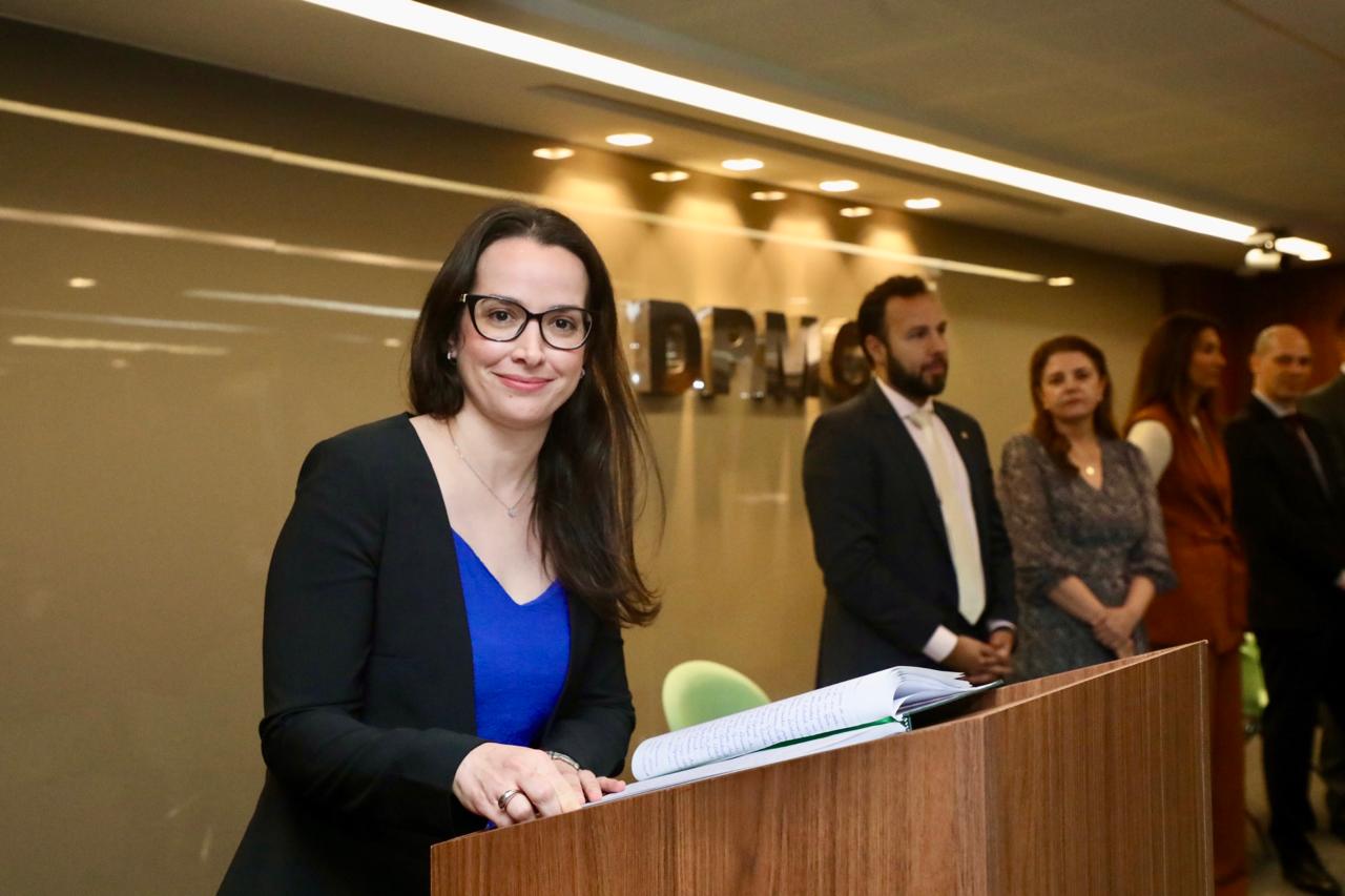 DPMG empossa segunda turma de servidoras e servidores concursados para o quadro administrativo da Instituição  20