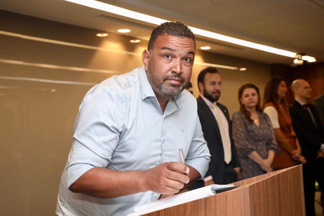 DPMG empossa segunda turma de servidoras e servidores concursados para o quadro administrativo da Instituição  16
